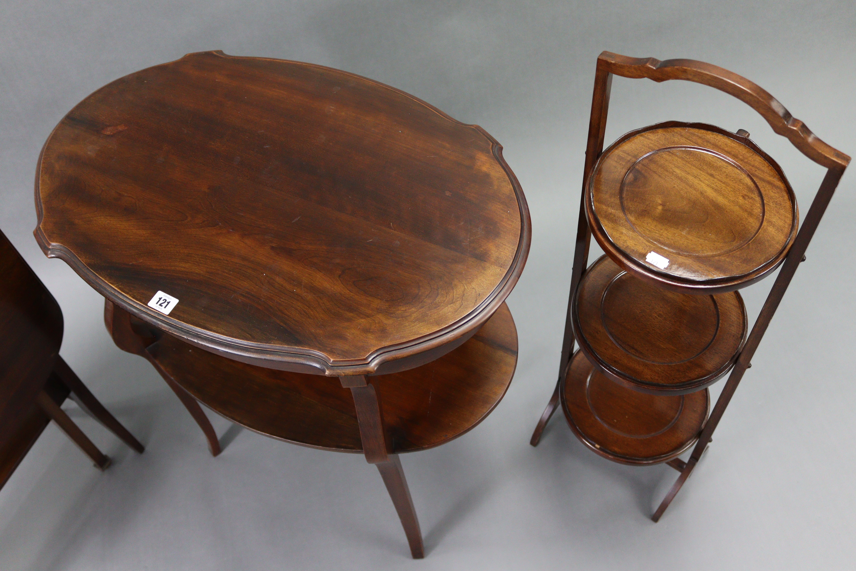 An Edwardian mahogany oval occasional table on four cabriole legs with open undertier, 27” wide; - Image 5 of 6