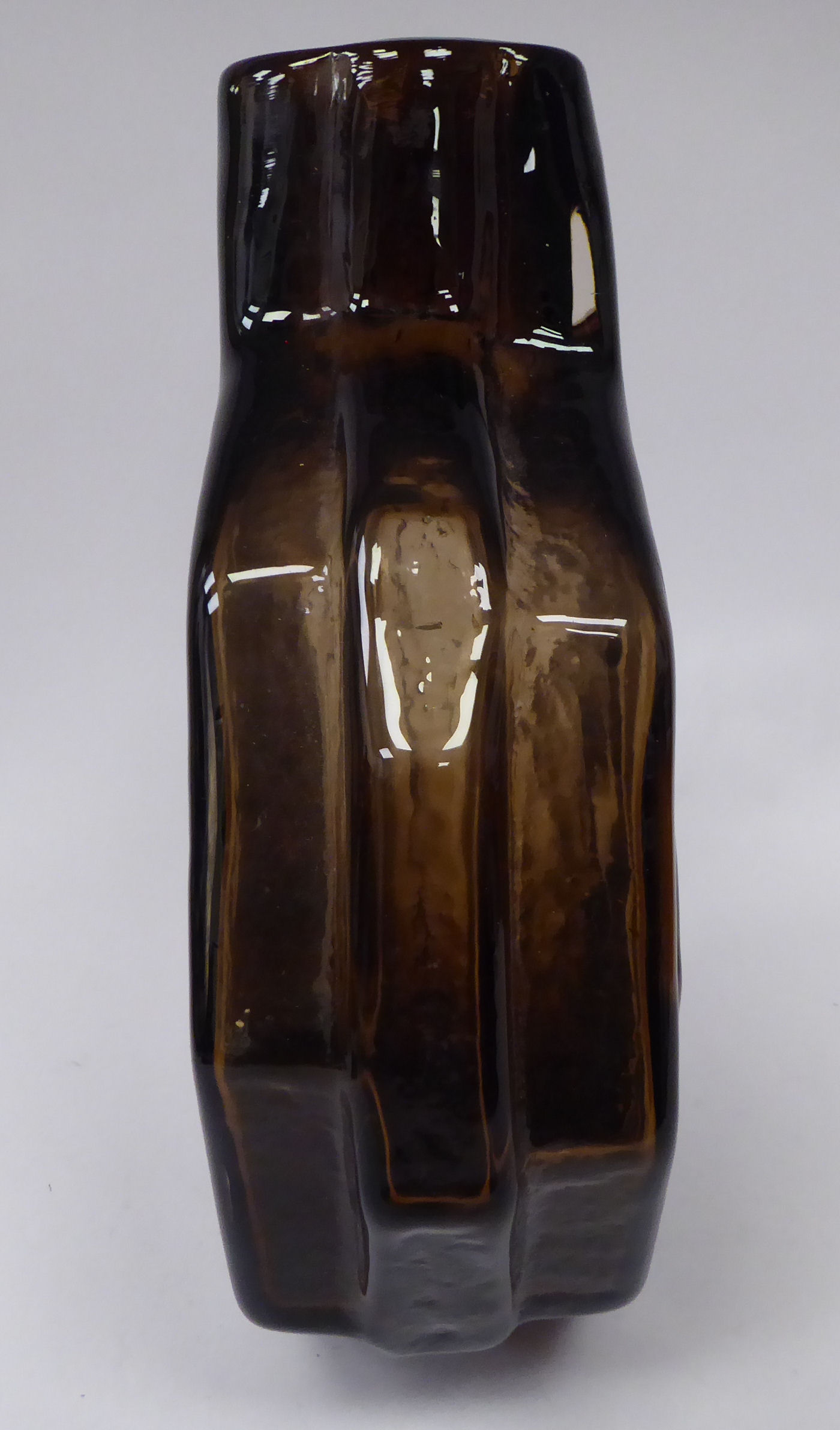 A Whitefriars cinnamon coloured glass 'Banjo' vase, - Image 2 of 6