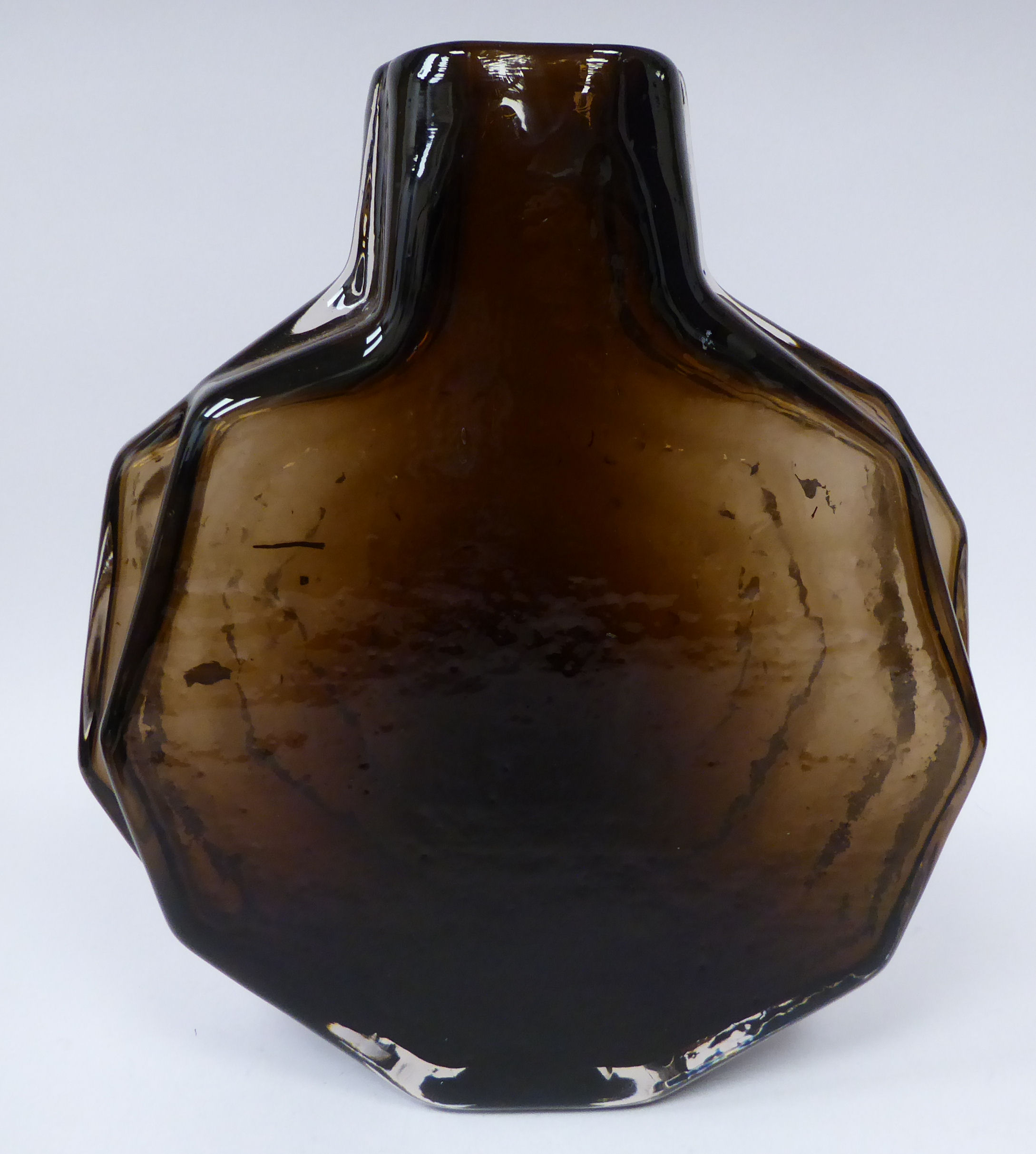 A Whitefriars cinnamon coloured glass 'Banjo' vase, - Image 3 of 6