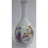 An early 20thC Chinese porcelain bottle vase, having a slender neck,