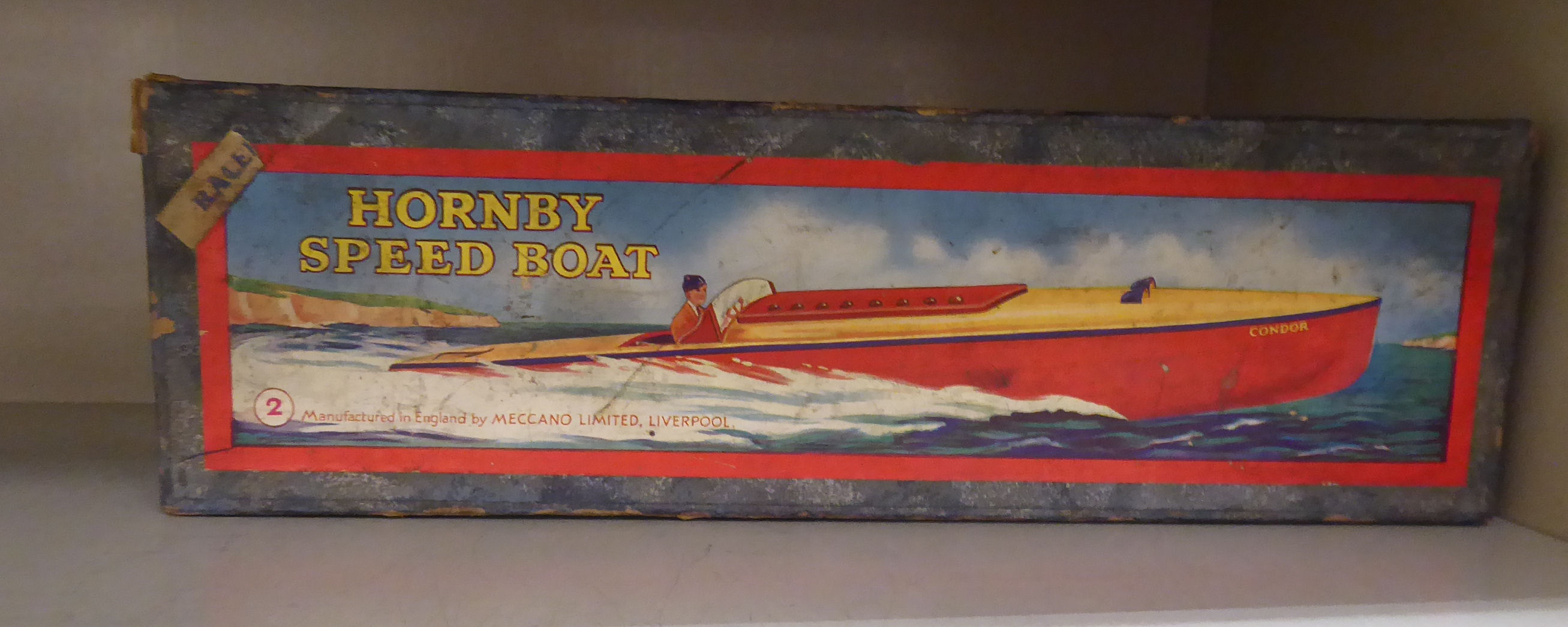 A Hornby clockwork model speed boat, in cream coloured and blue livery 12. - Image 3 of 3