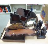 A mixed lot: to include a pair of African hardwood bookends;