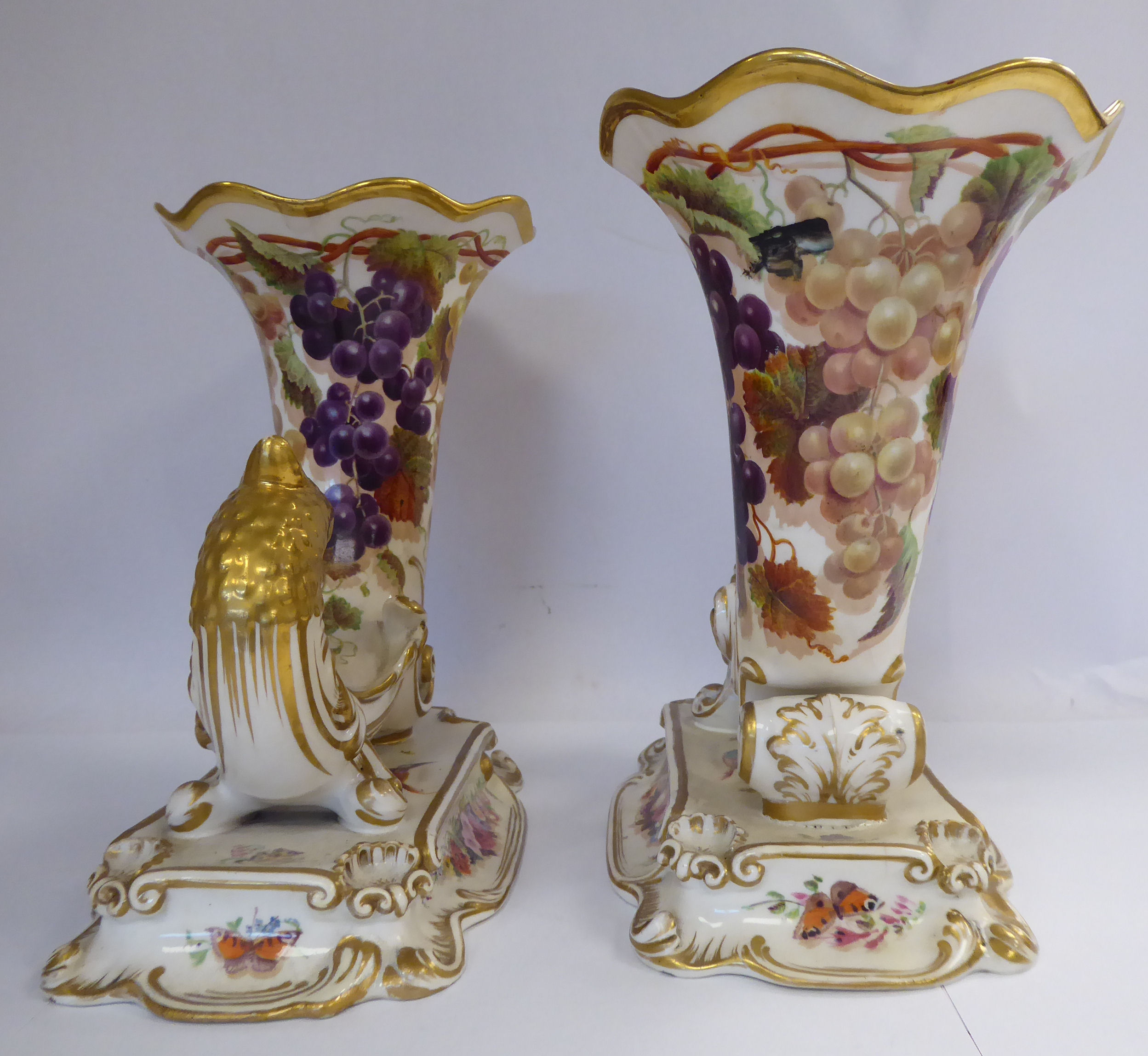 A pair of late Victorian china cornucopia vases with birds' heads, - Image 4 of 6