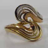 A 9ct tri-coloured gold Art Nouveau inspired ring 11