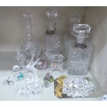 Glassware: to include Swarovski crystal 'Winnie the Pooh' characters OS2