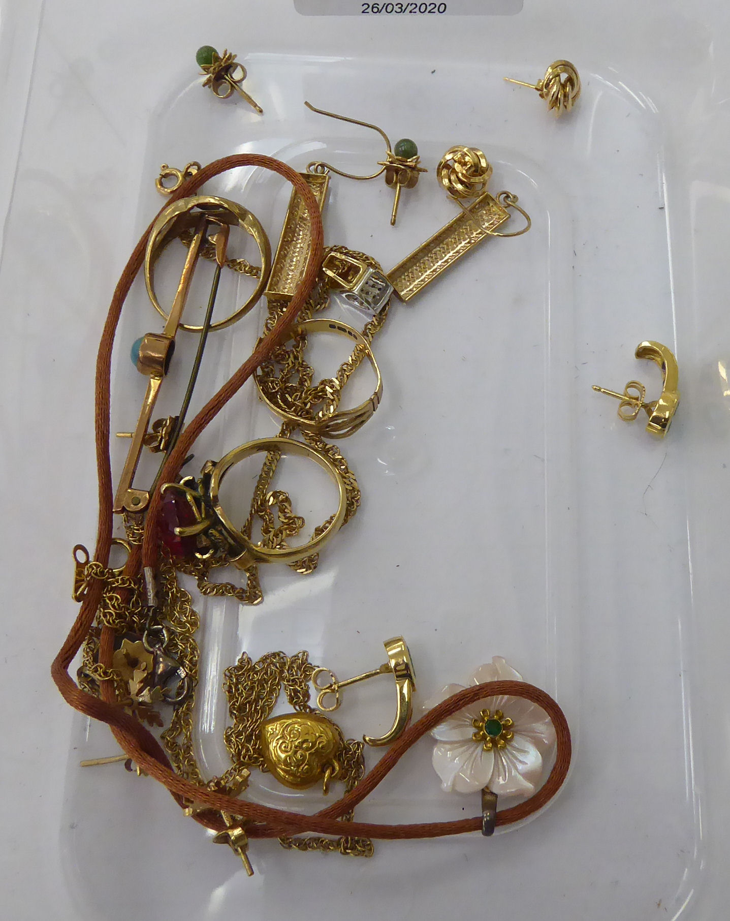 Yellow metal and other items of personal ornament: to include a 9ct gold bar brooch,