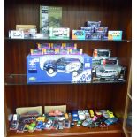 Diecast model vehicles: to include a remote controlled Freelander Rally boxed LSB