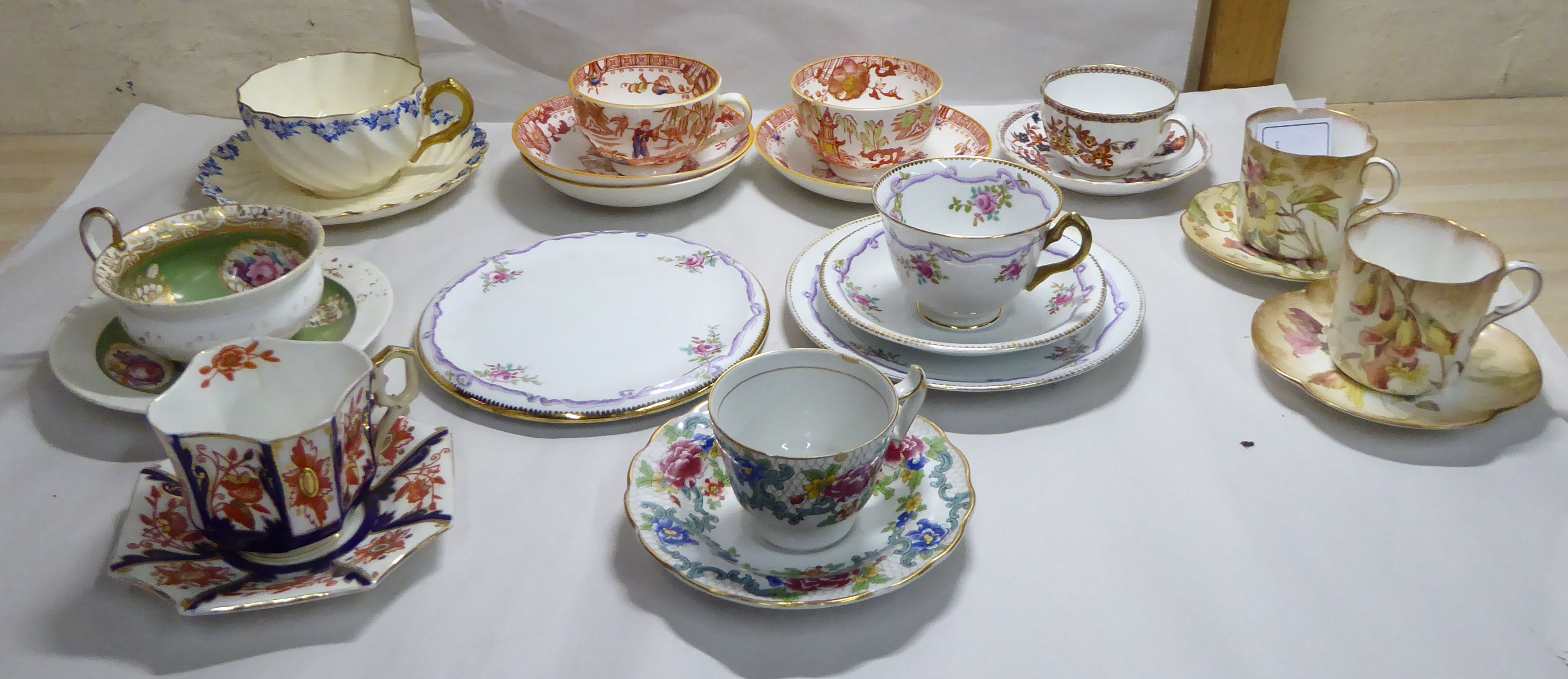 19th and 20thC china cabinet cups, saucers and trios: to include Spode Copeland,