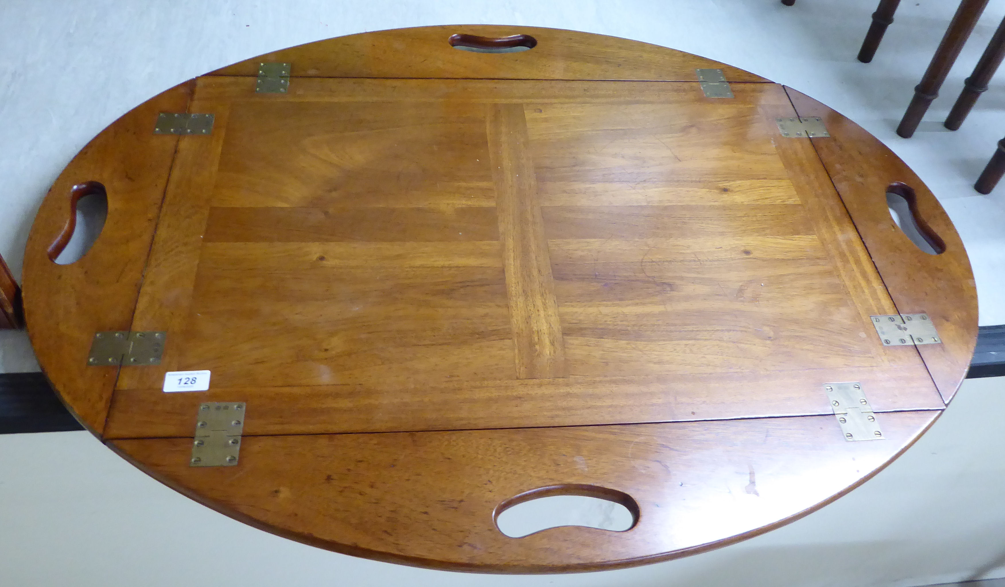 A modern reproduction of a late Victorian mahogany butler's tray with folding flaps and cut-out - Image 3 of 5