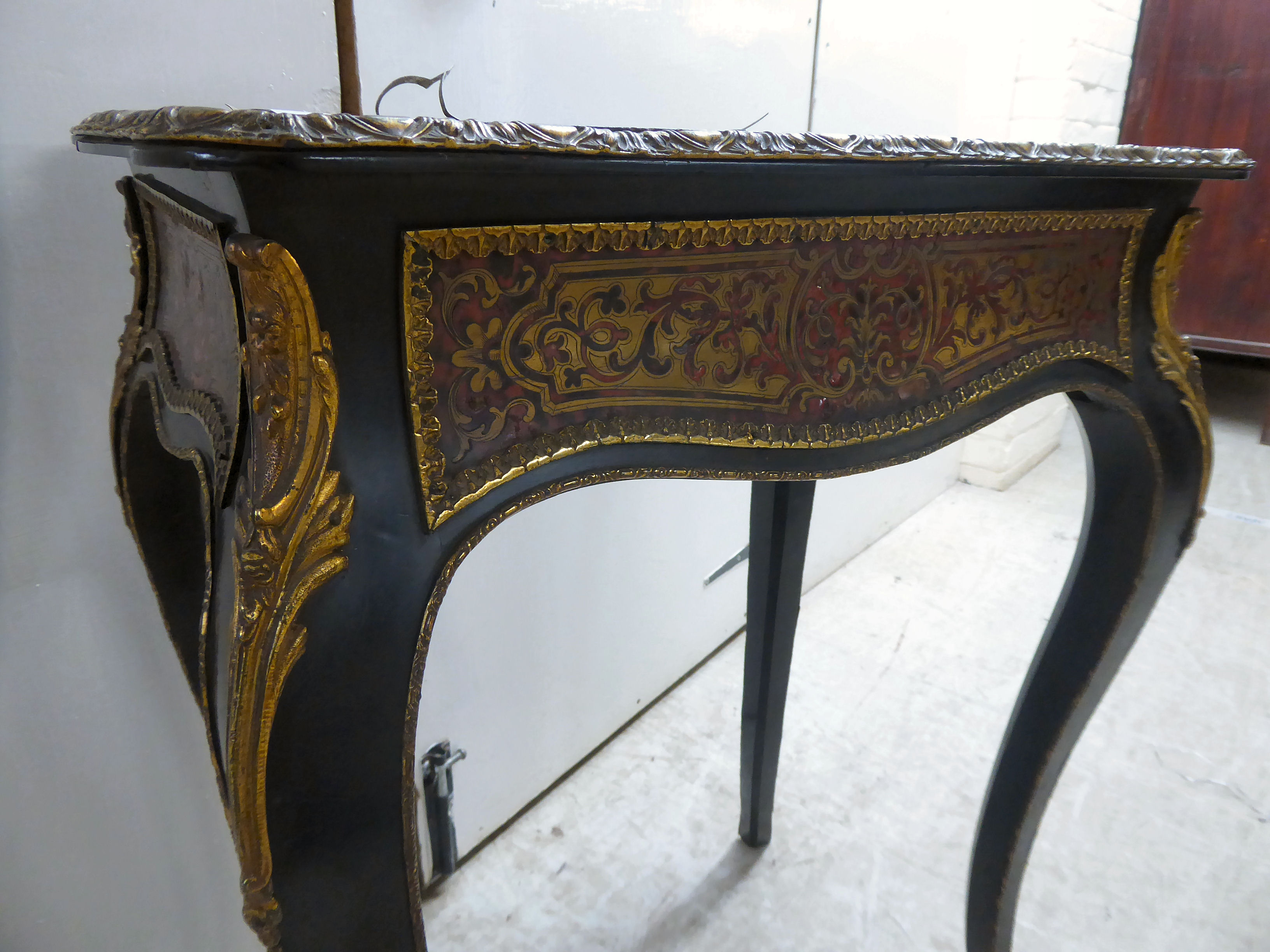 A late 19thC Louis XV design boulle side table, the serpentine outlined top with gilt metal border, - Image 4 of 4