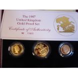 A United Kingdom 1987 Limited Edition 11425 gold proof coin set, comprising one two pounds,