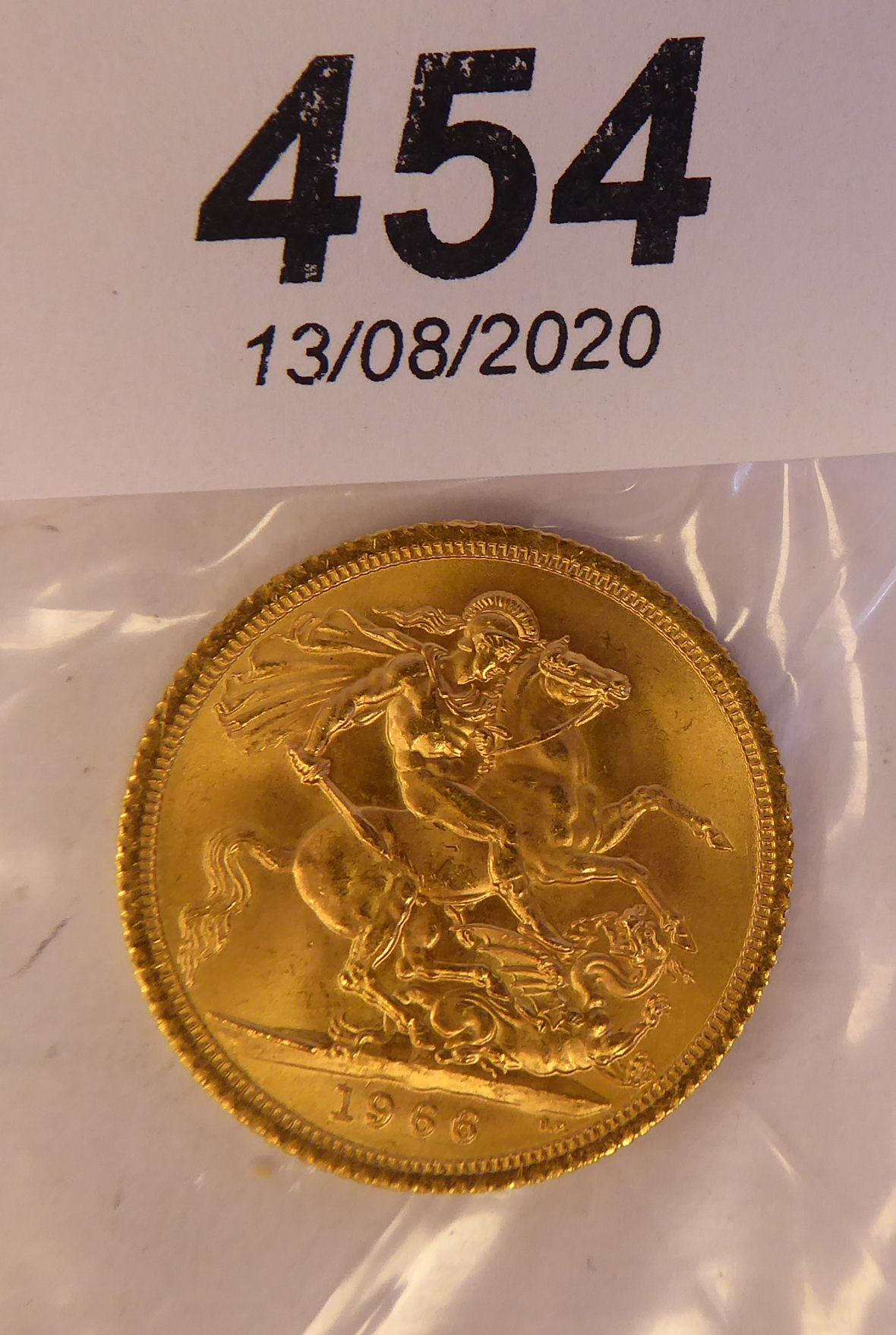 An Elizabeth II sovereign, St.