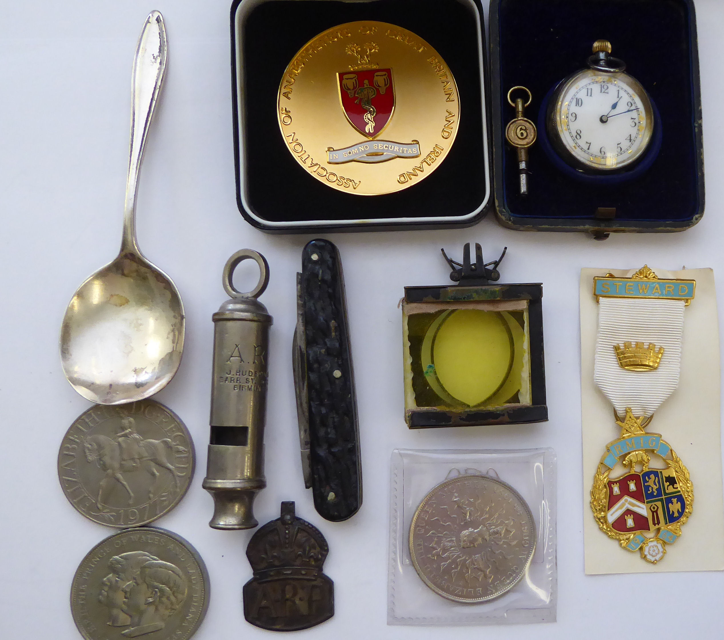 Uncollated coins and collectables: to include an Edwardian lady's pocket watch stamped 935 cased