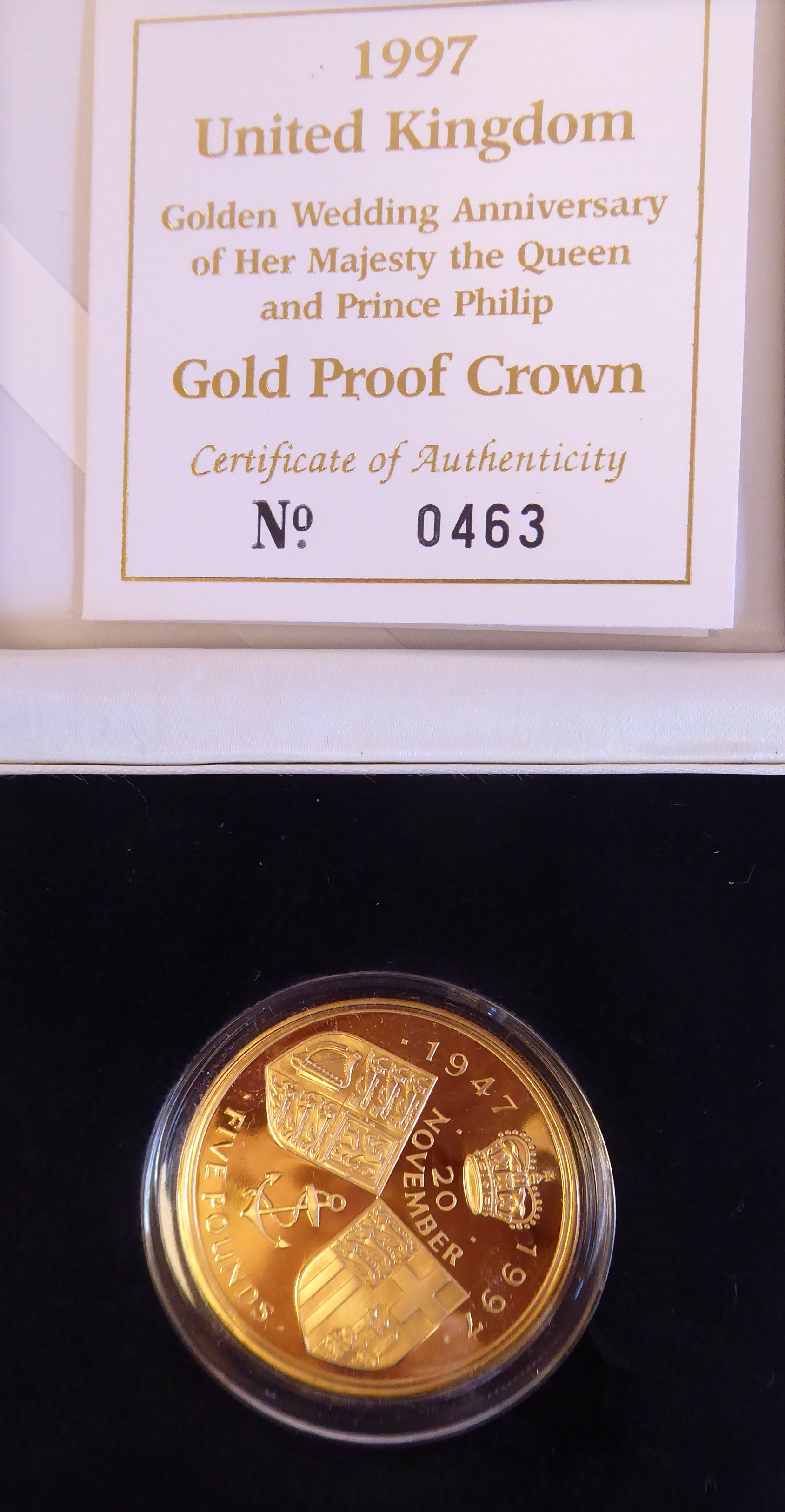 An Elizabeth II 1997 gold proof crown no.