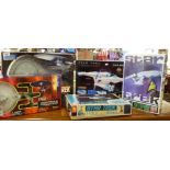 Star Trek related collectables: to include a Diamond Toys USS Enterprise model boxed CA