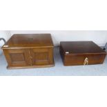 An Edwardian light oak table-top canteen case with flush fitting handles and a pair of doors,