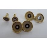 A pair of 14ct gold cufflinks,