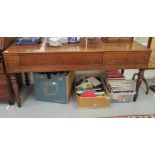 An early 19thC mahogany spinet case with satinwood and herringbone decoration,