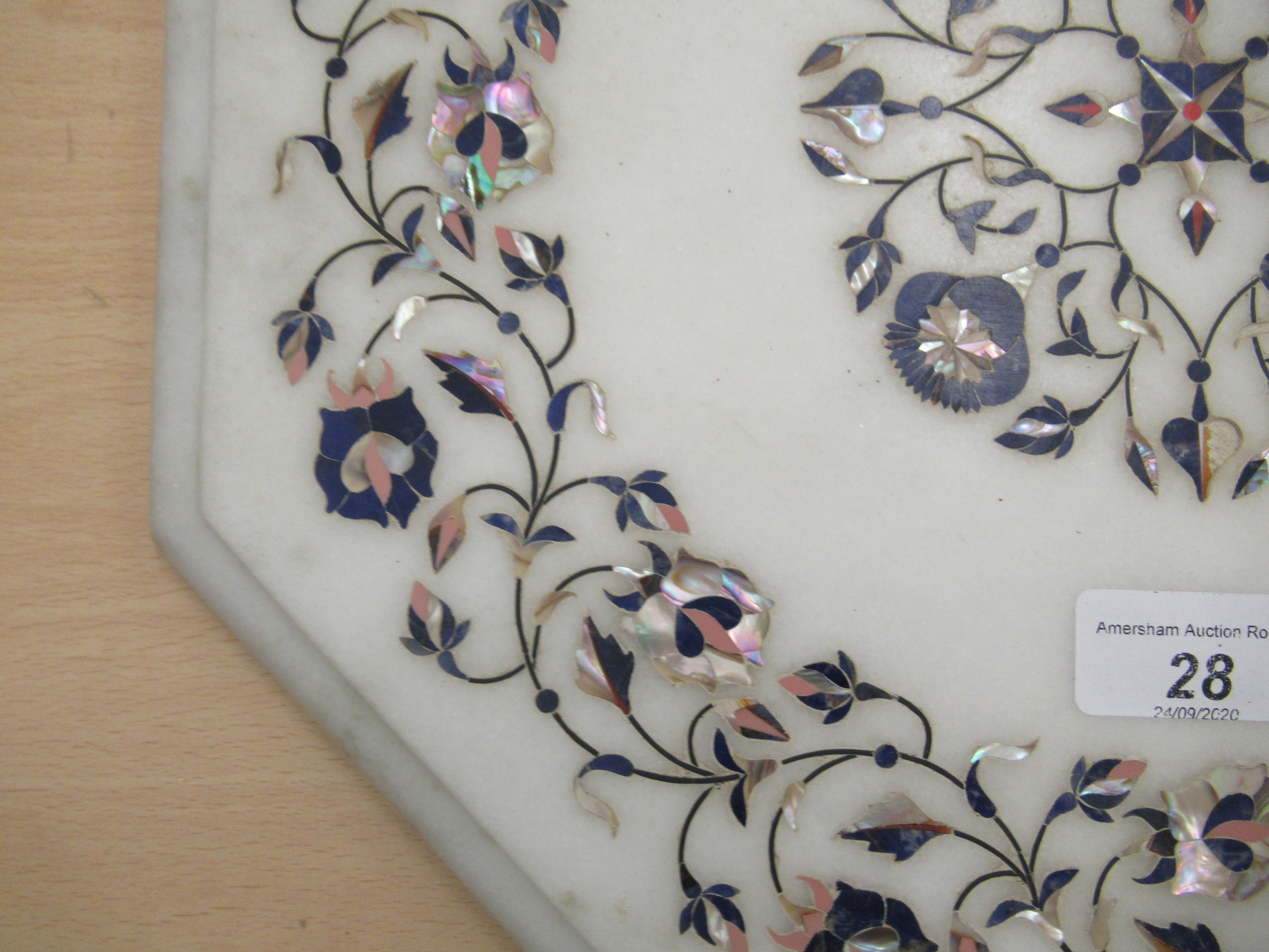 A 20thC pietra dura marble table top of octagonal form, decorated with flora, - Image 3 of 3