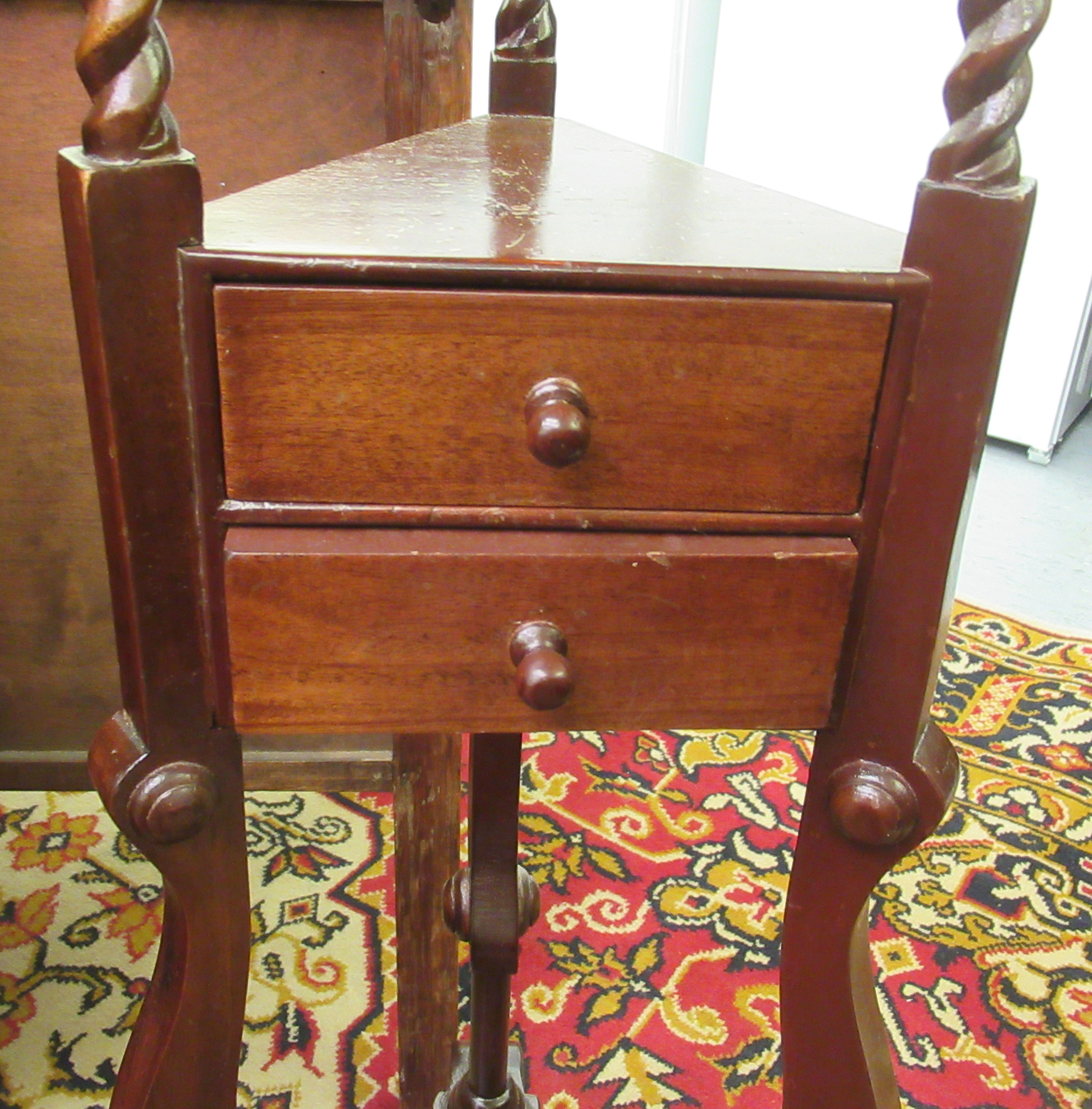 A mid 20thC mahogany washstand, - Image 2 of 3