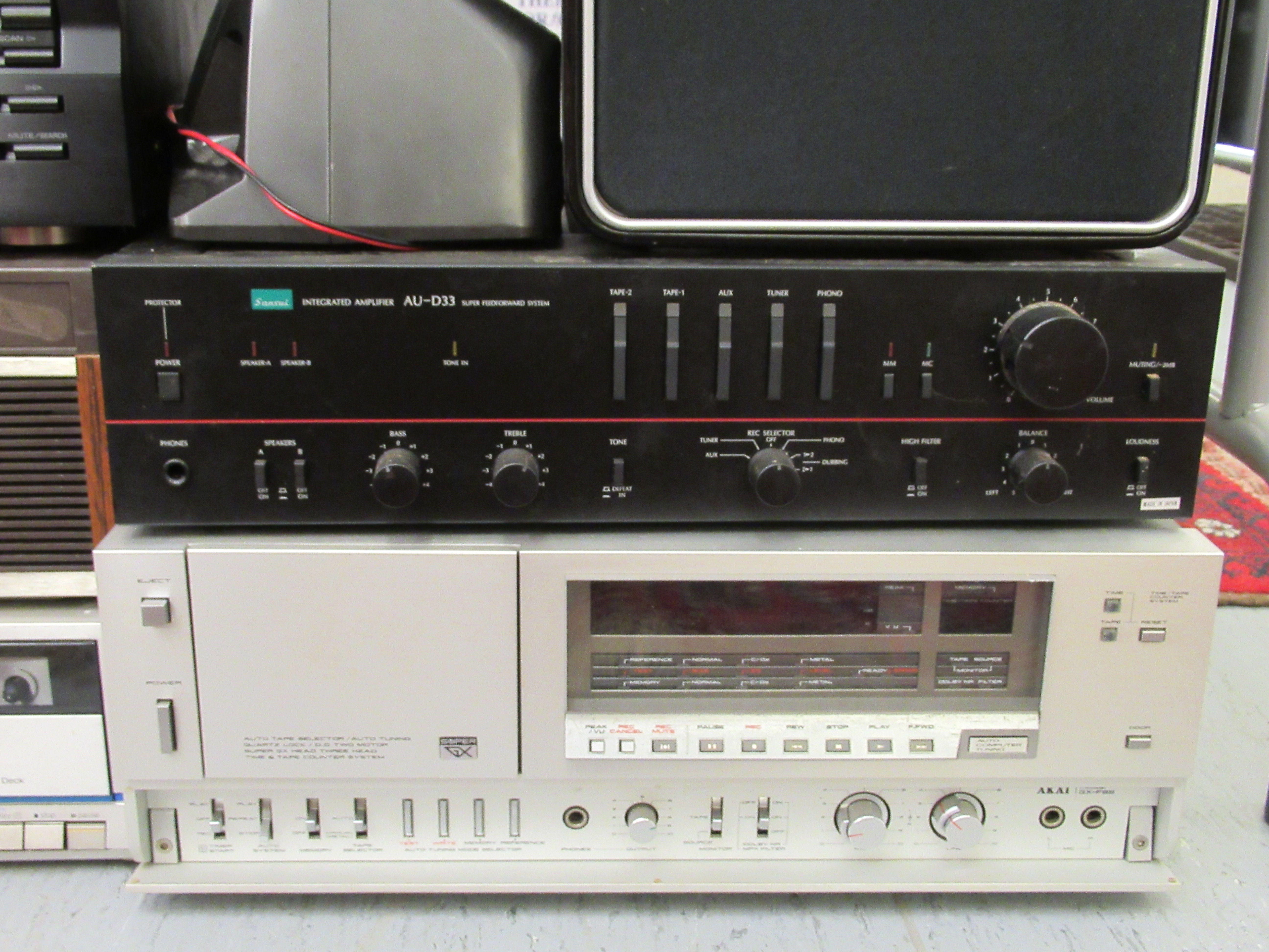 Audio equipment: to include Technics M222 dual cassette player and a Yamaha Natural Sound stereo - Image 3 of 5