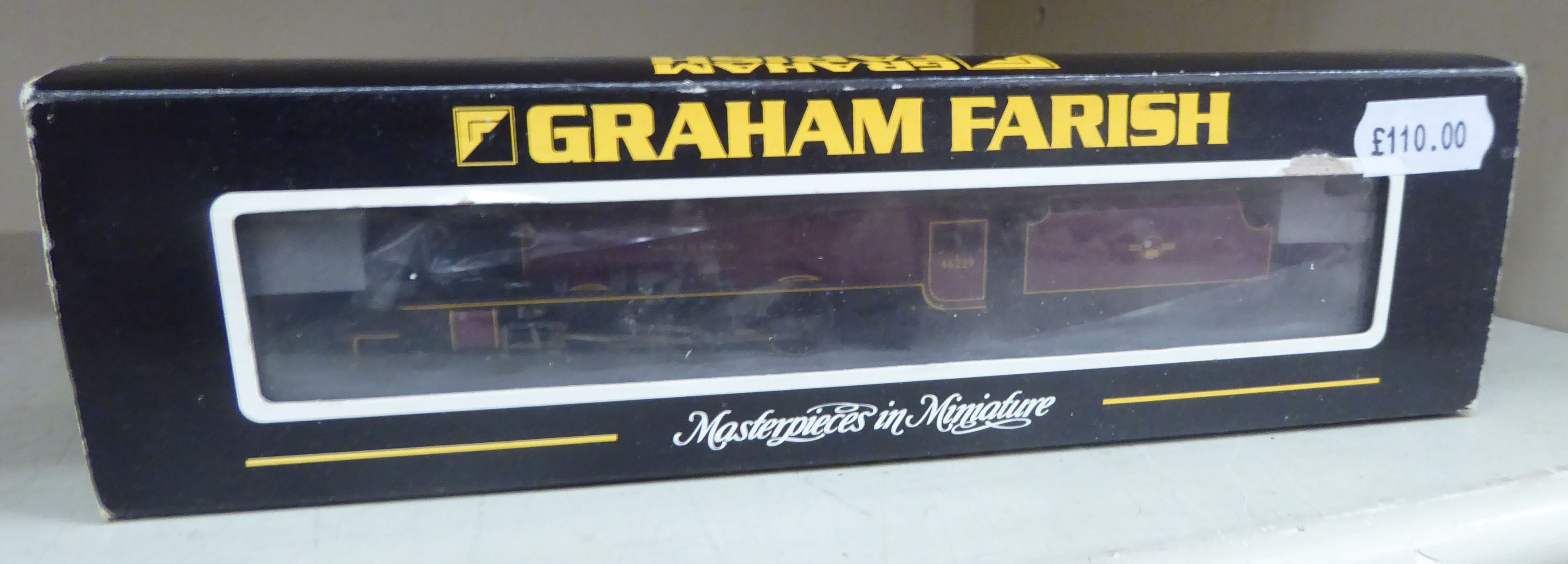 Three N gauge model railway Graham Farish locomotives and tender boxed CA - Image 2 of 5