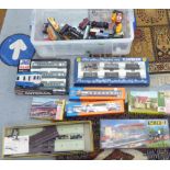 00 and HO gauge model railway accessories: to include a Fleischmann no.