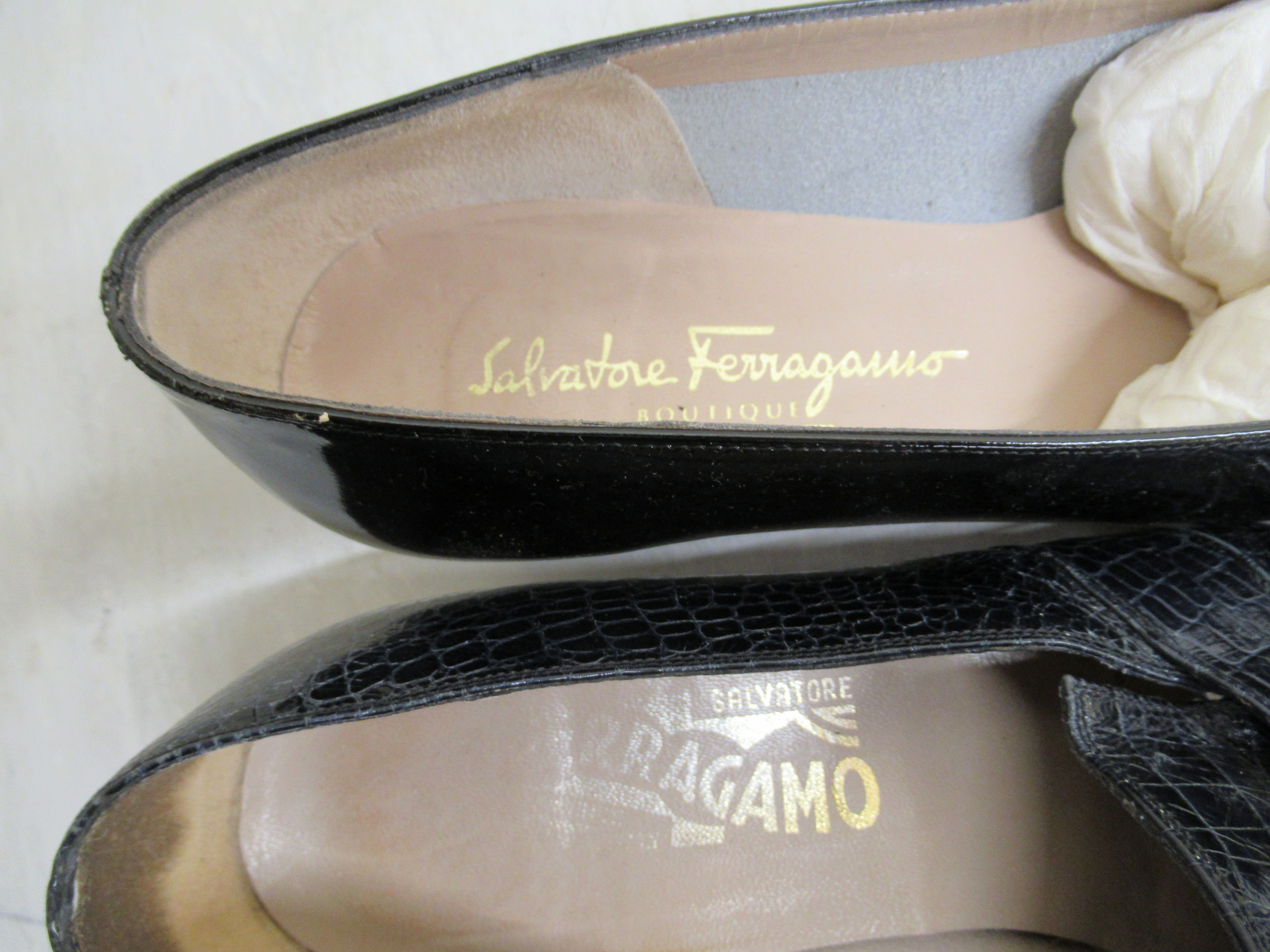 Ladies shoes, viz. five pairs by Salvatore Ferragamo approx. - Image 4 of 6