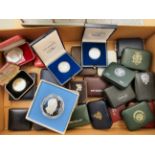 A collection of mint proof and other coins mostly cased OS10