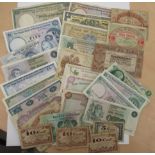 An uncollated collection of bank notes: to include issues from Clydeside Bank,