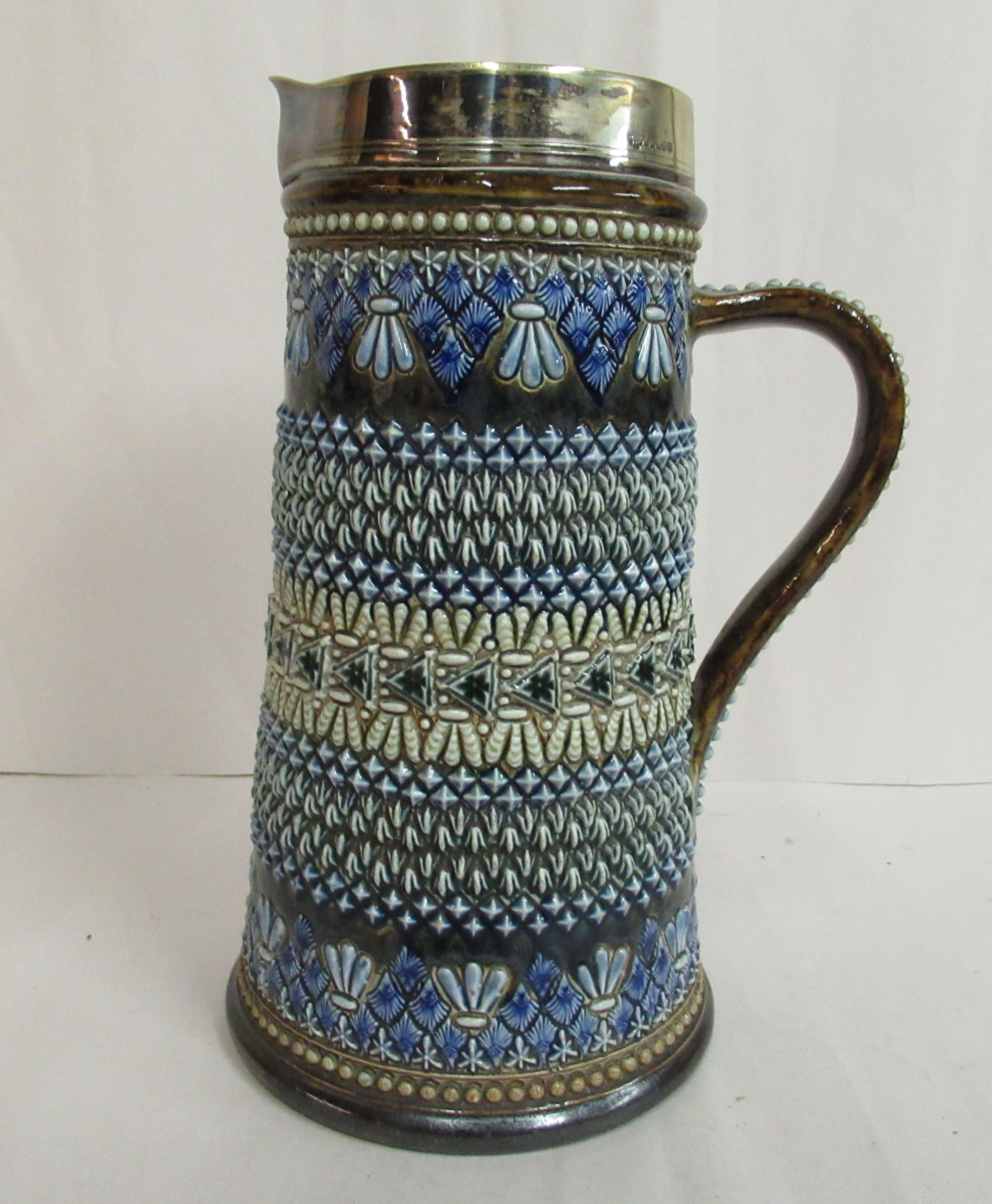 A Doulton Lambeth stoneware jug of tapered, cylindrical form, - Bild 3 aus 6