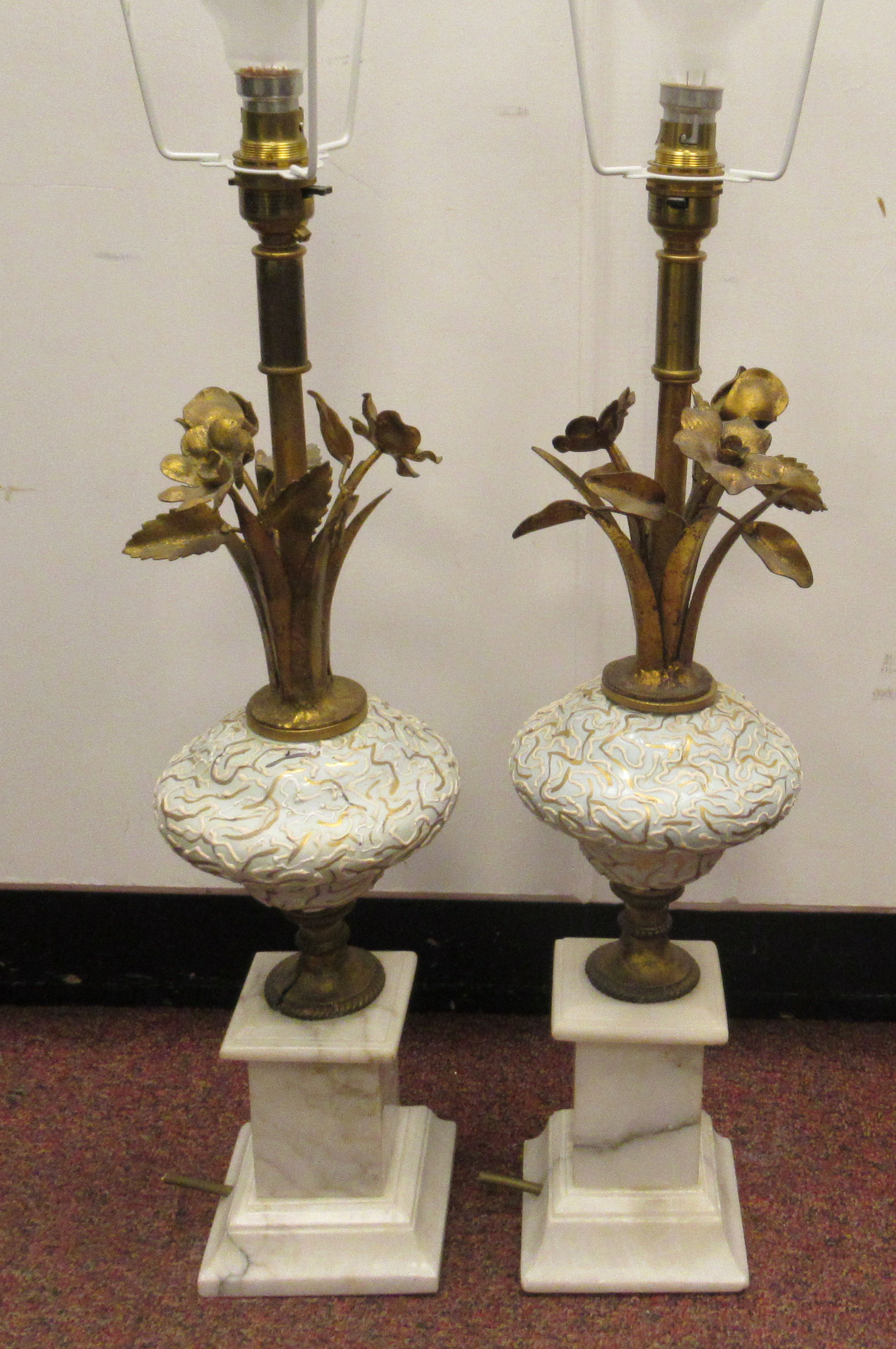 A pair of modern table lamps, each comprising a naturalistically fashioned gilt metal, - Image 4 of 9