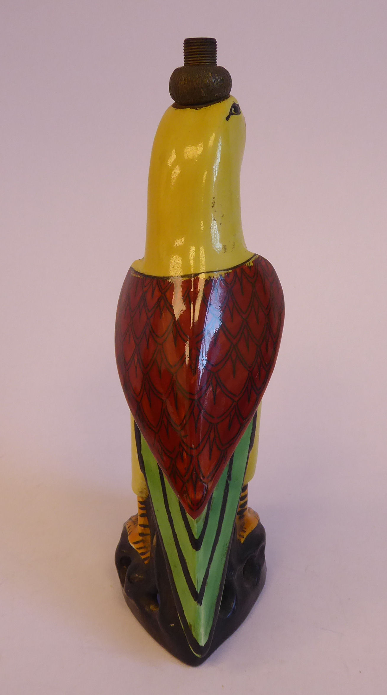 An early 20thC Continental porcelain novelty lamp base, a parrot with yellow and iron red plumage, - Bild 3 aus 5