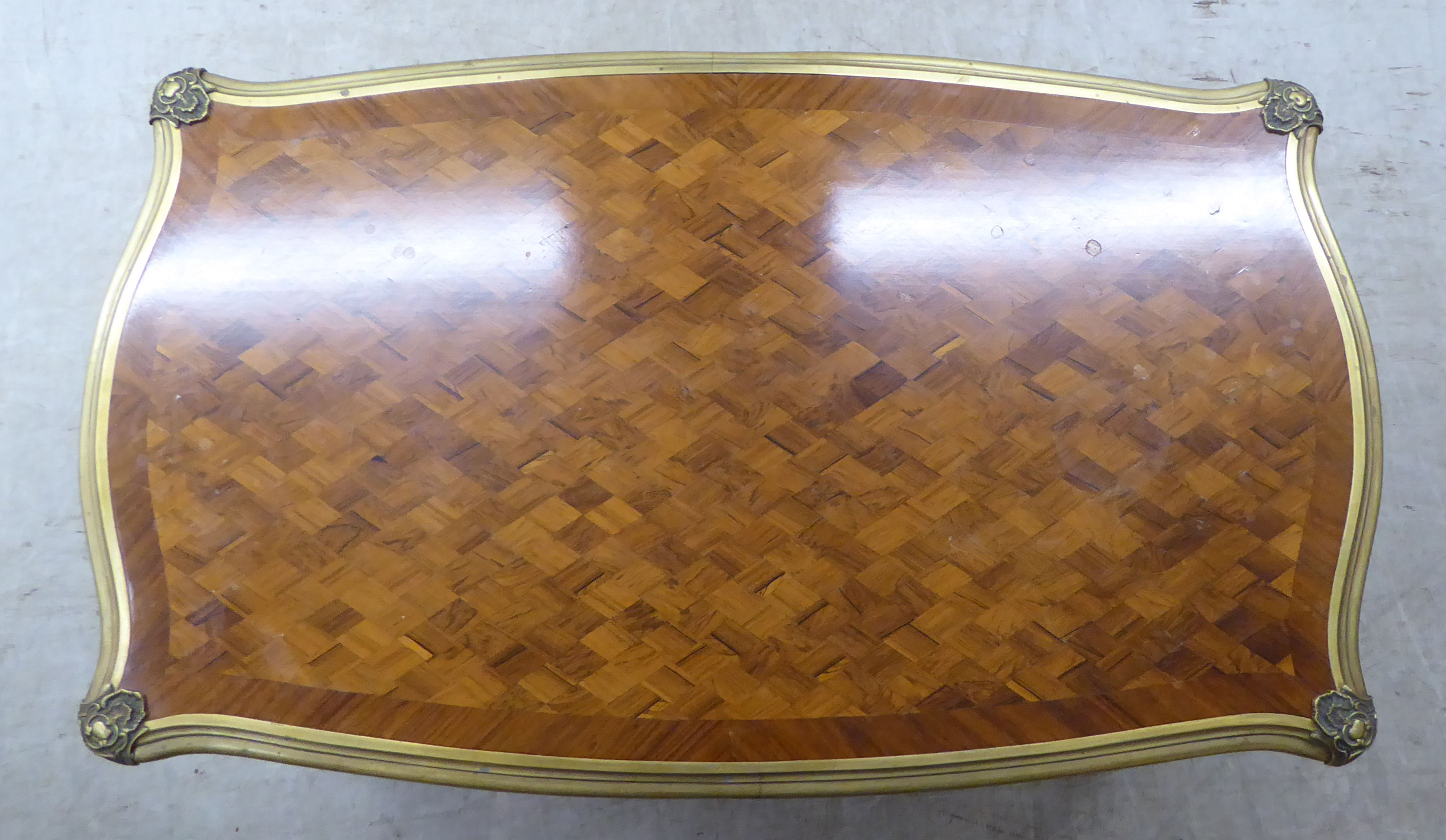 A Louis XV inspired kingwood and parquetry serpentine outlined table with gilt metal mounts, - Image 3 of 7
