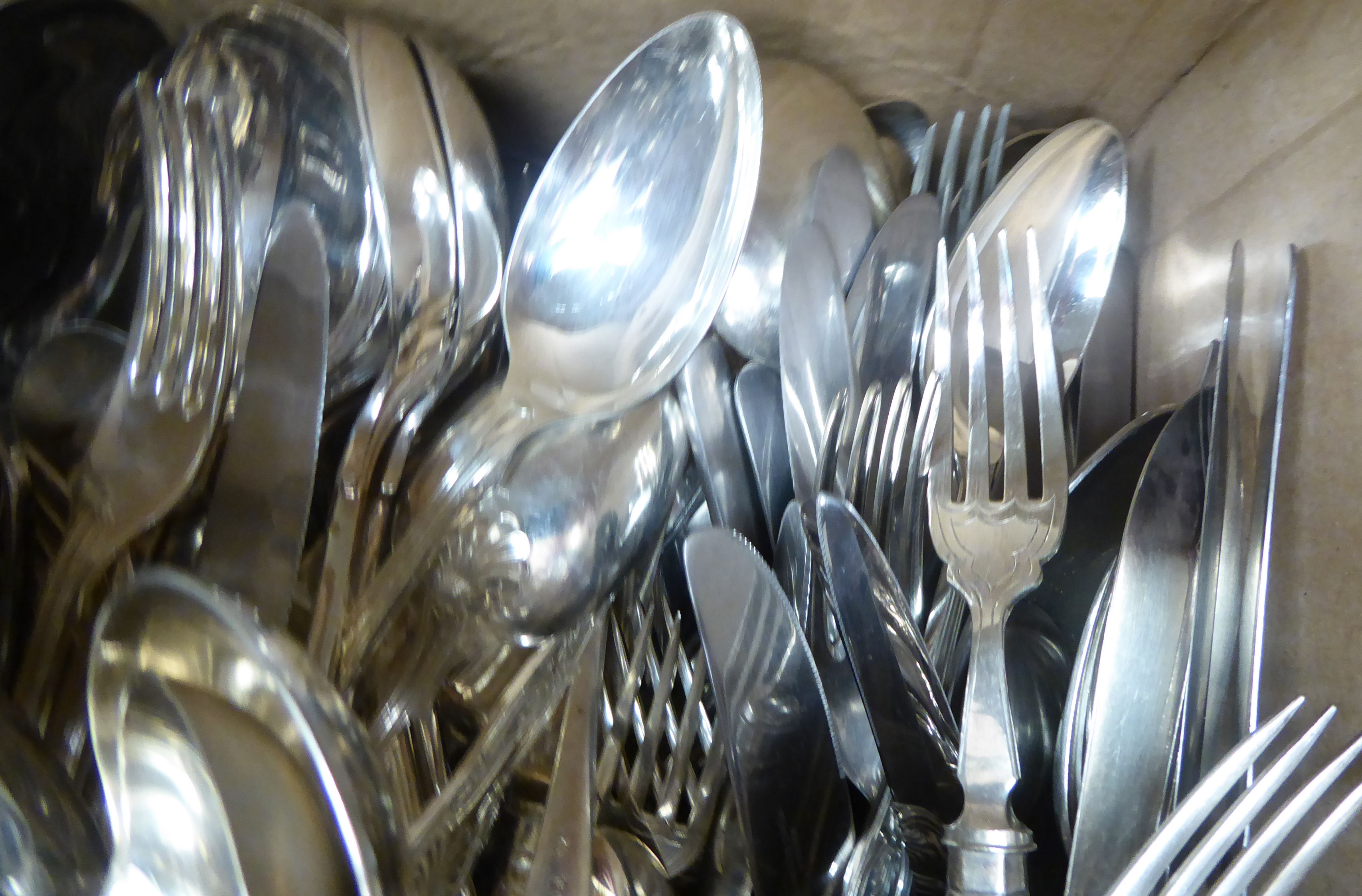 Mainly EPNS Kings and other pattern cutlery and flatware SR - Image 2 of 2