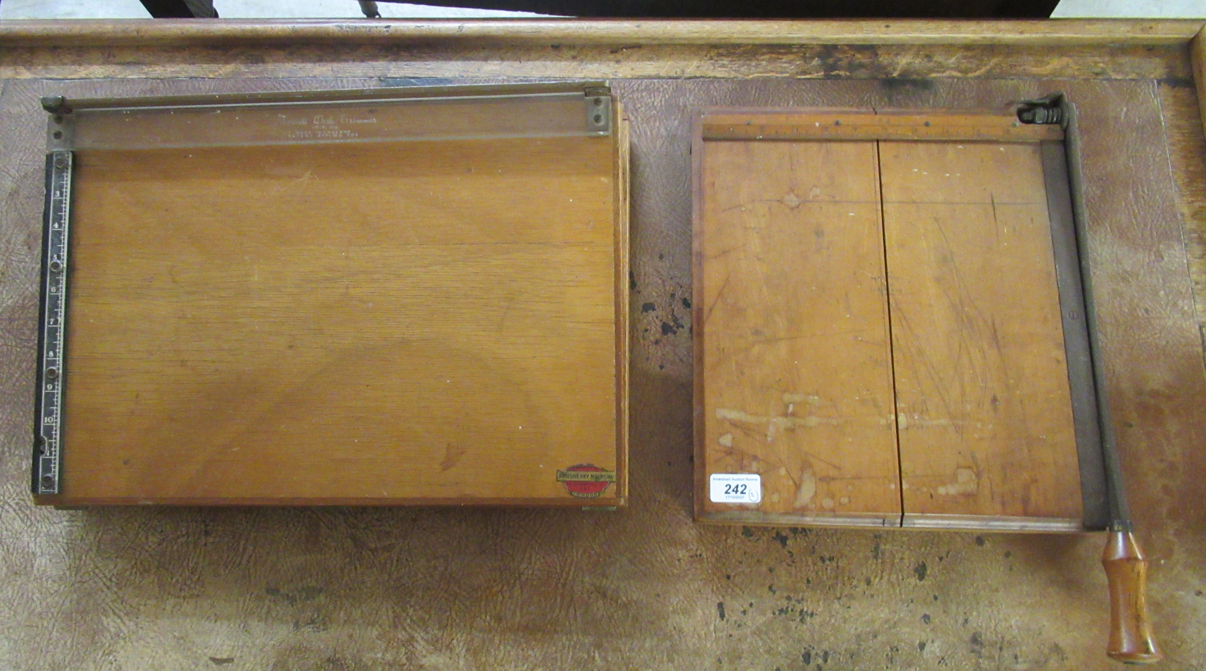 An early 20thC Adhesive Dry Mounting Company desk trimmer;