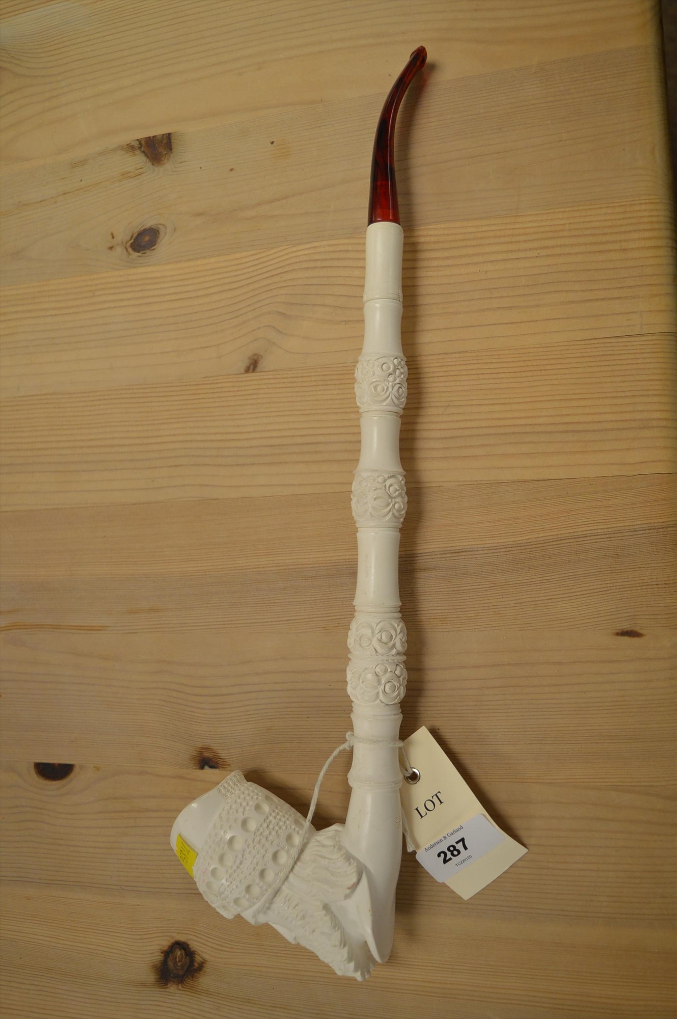 Meerschaum pipe