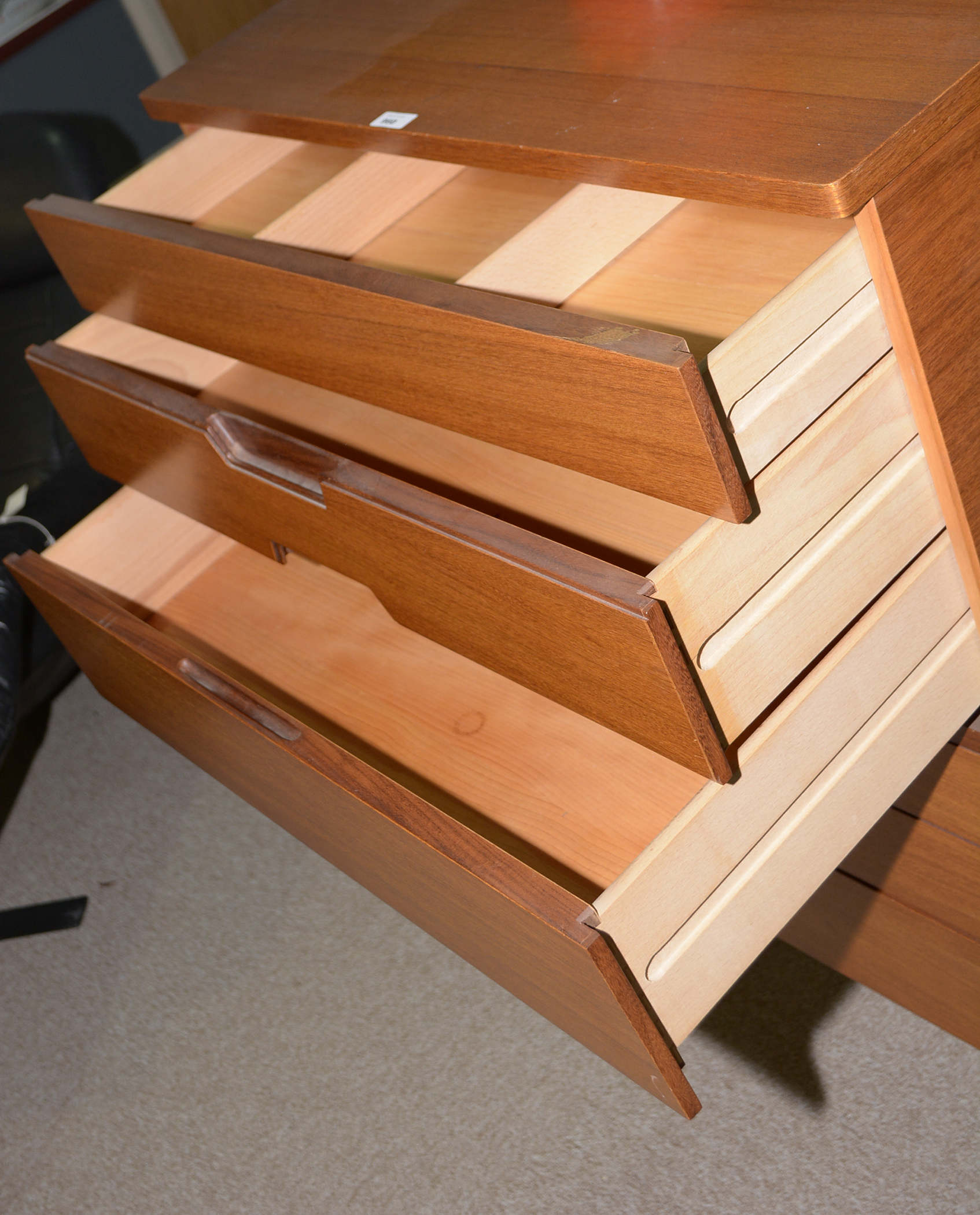 A Uniflex teak chest - Image 5 of 8