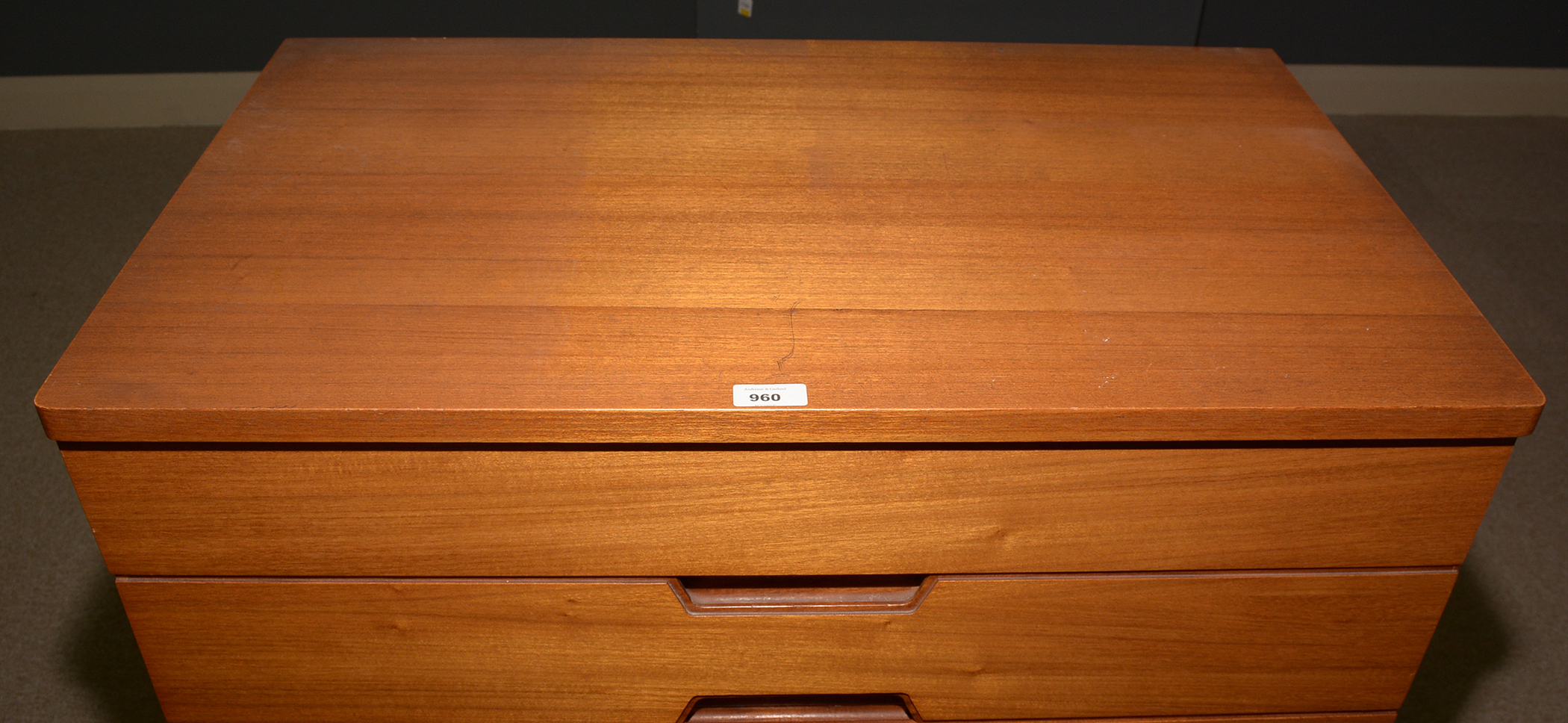 A Uniflex teak chest - Image 7 of 8