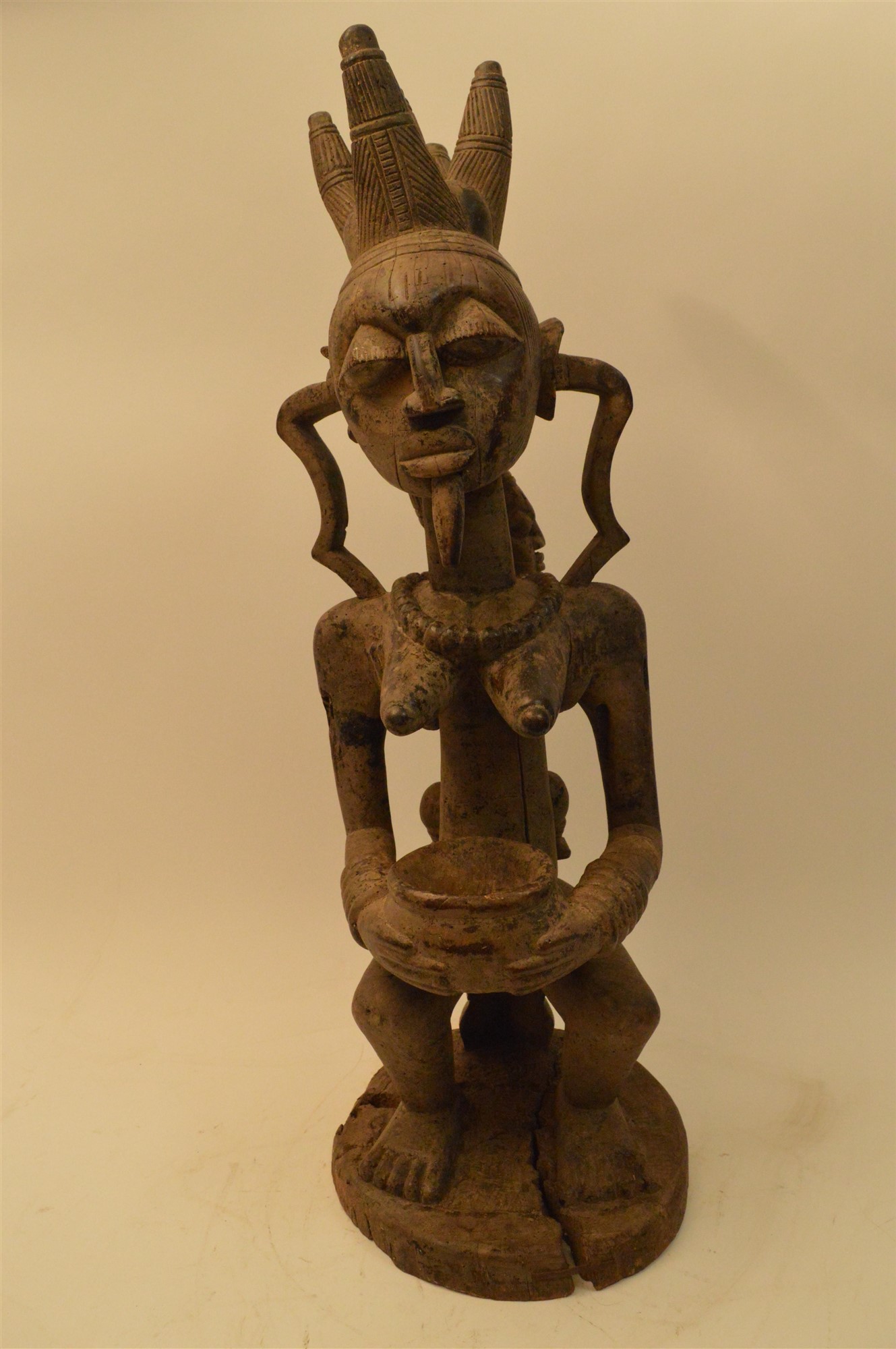 Yoruba figure - Image 6 of 6