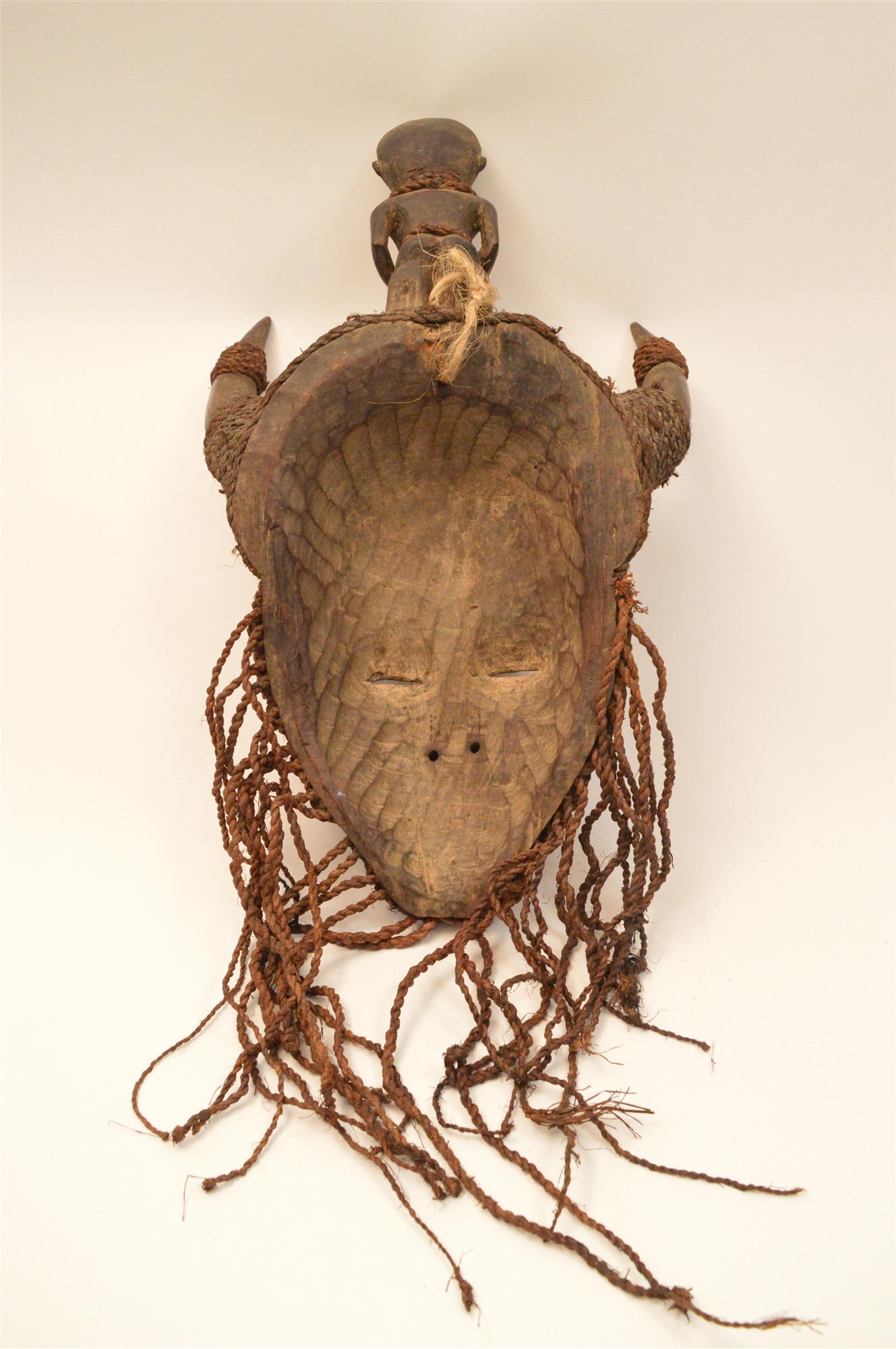 Chokwe mask - Image 3 of 8