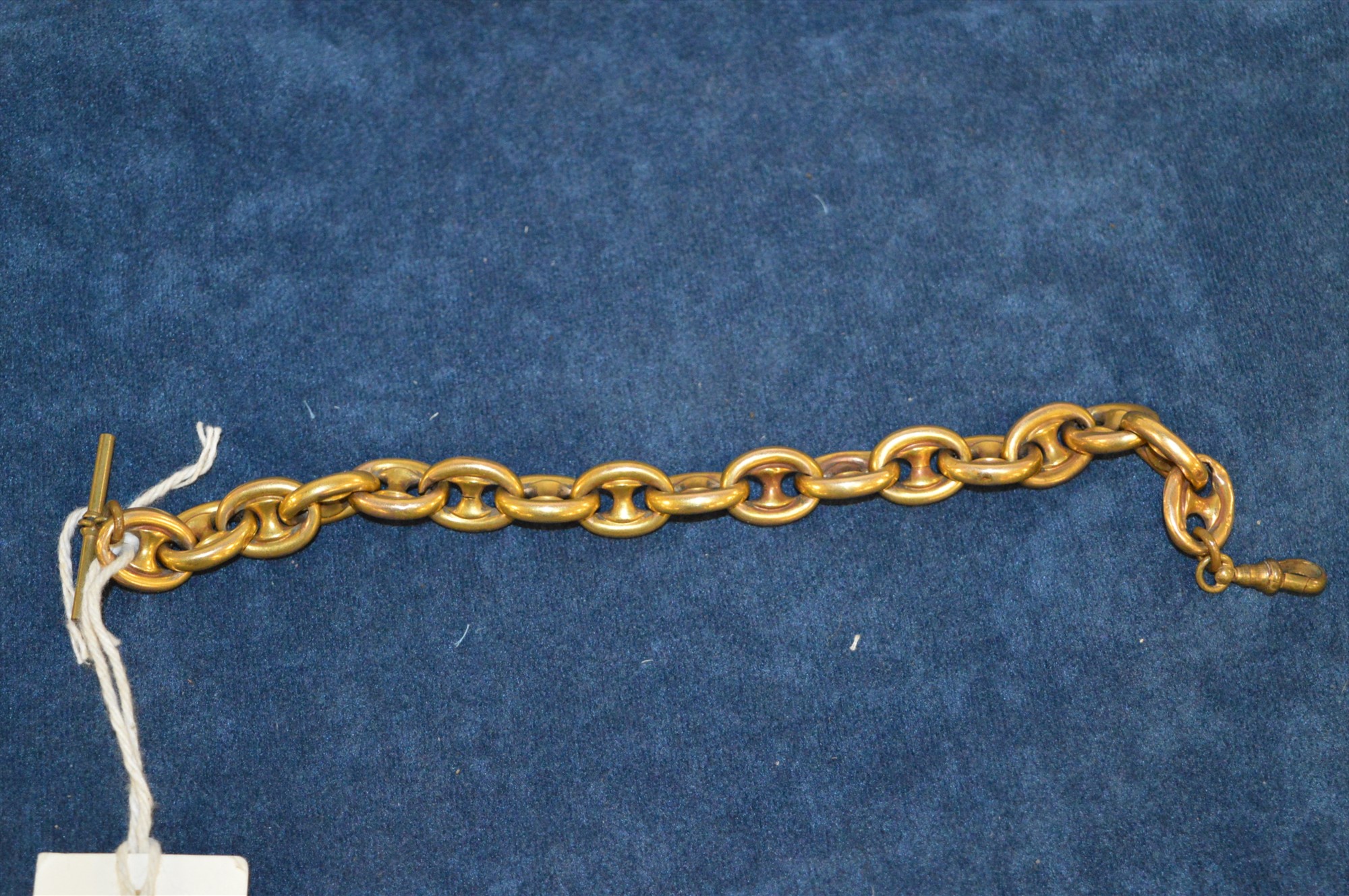 Victorian yellow metal bracelet