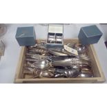 Napkin rings and cutlery