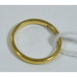 Gold wedding band