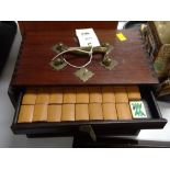 Mahjong set