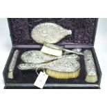 Silver dressing set