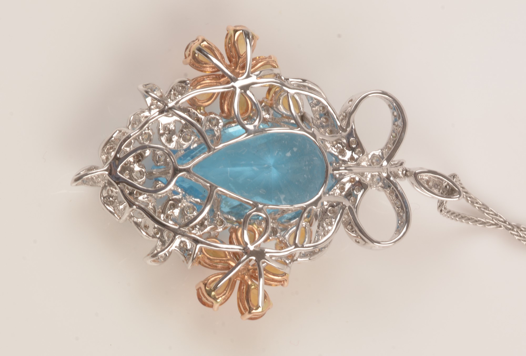 Topaz and diamond pendant - Image 4 of 5