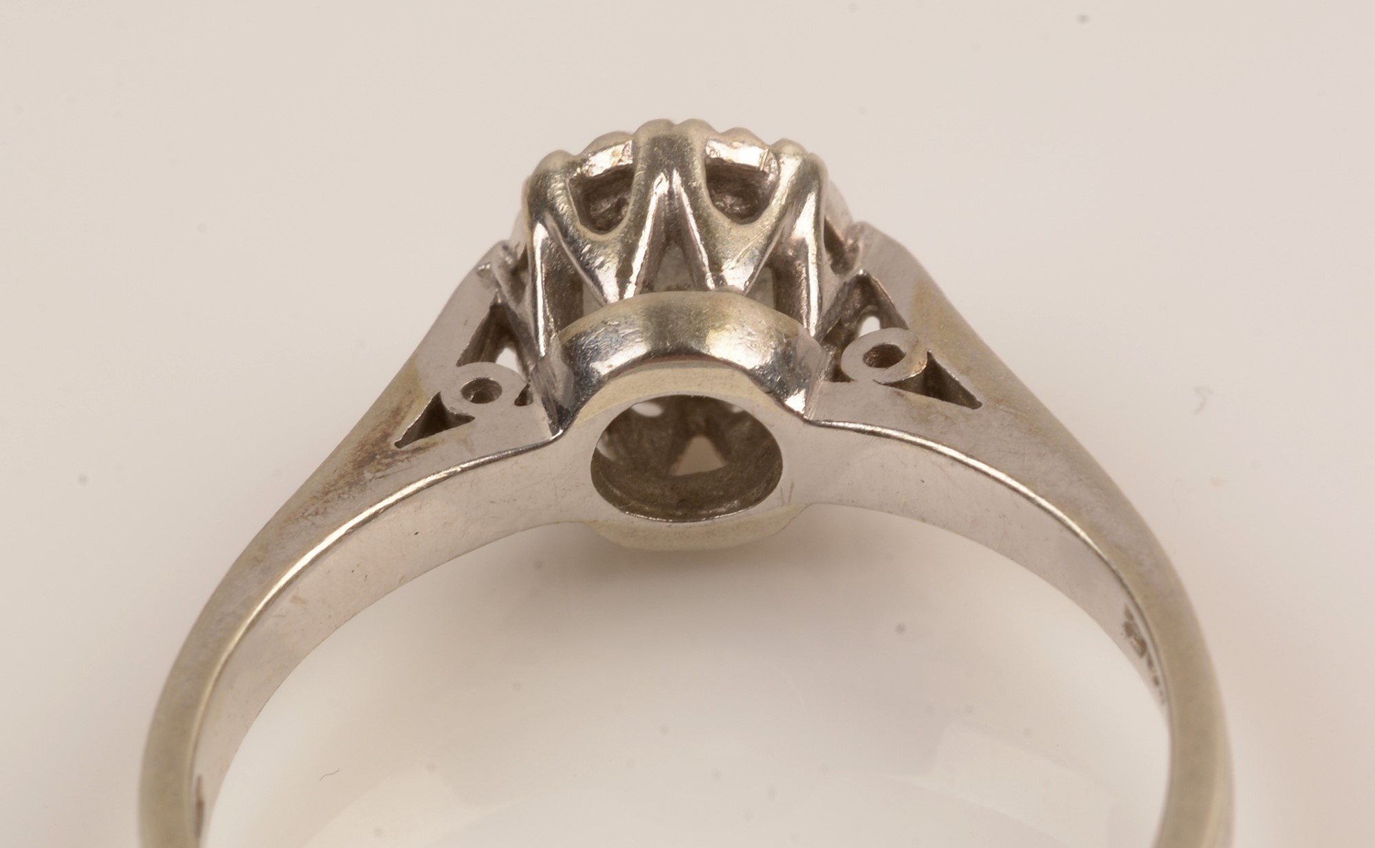Solitaire diamond ring - Image 3 of 4