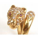 Diamond lion pattern ring