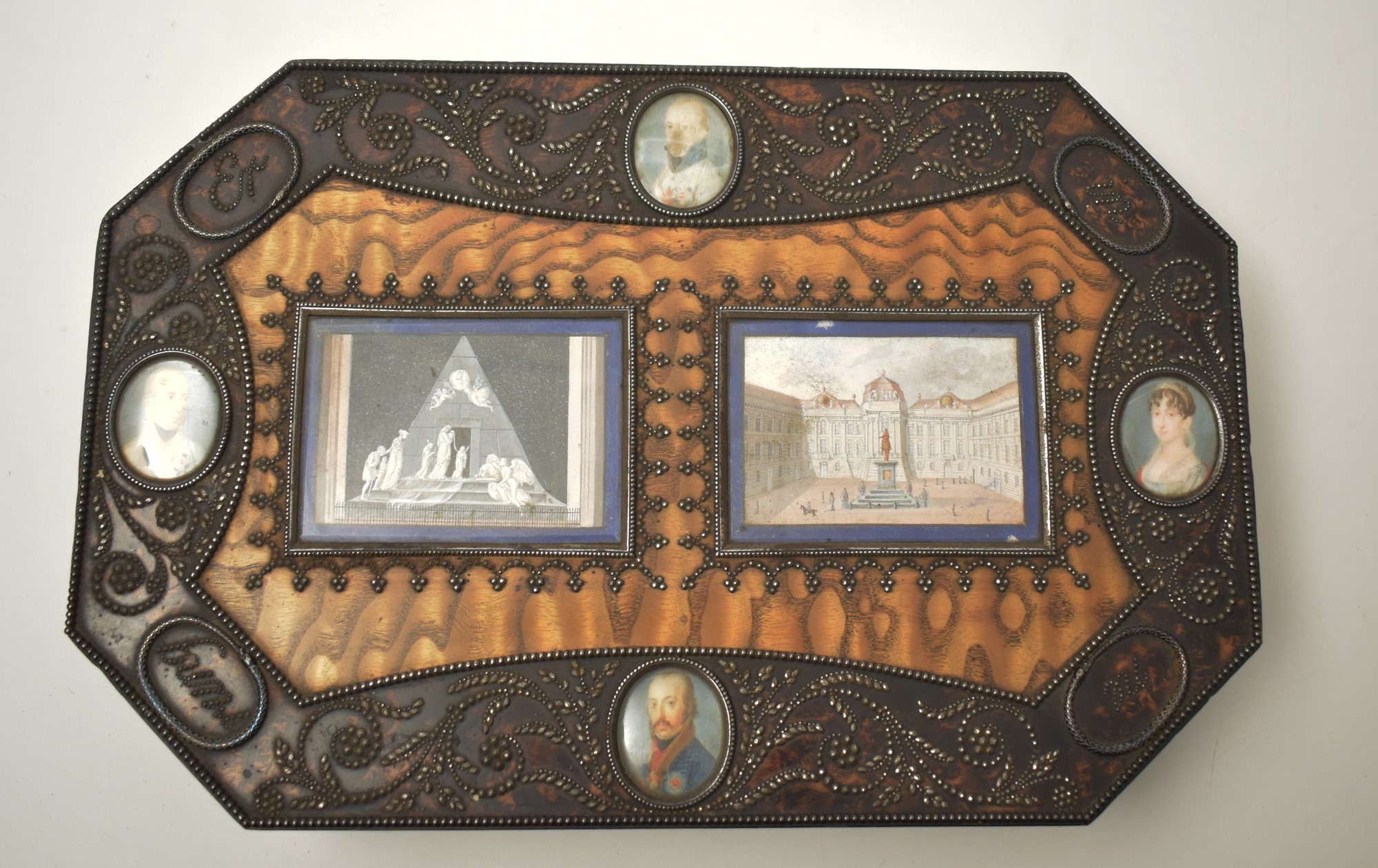 An early 19th century memoriam box, - Image 3 of 21